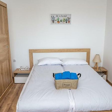 Apartment Vazrozhdenska Veliko Tarnovo Eksteriør billede