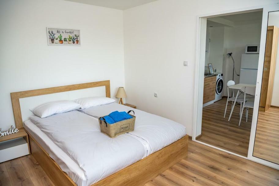 Apartment Vazrozhdenska Veliko Tarnovo Eksteriør billede